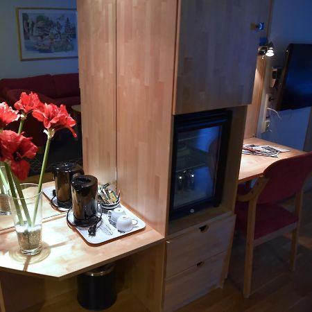 Hotell Arjaeng エクステリア 写真
