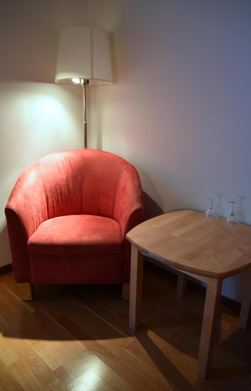 Hotell Arjaeng エクステリア 写真