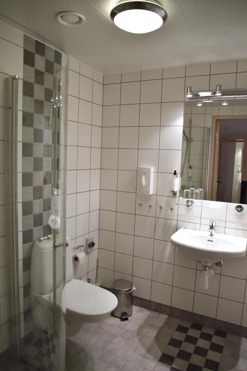 Hotell Arjaeng エクステリア 写真